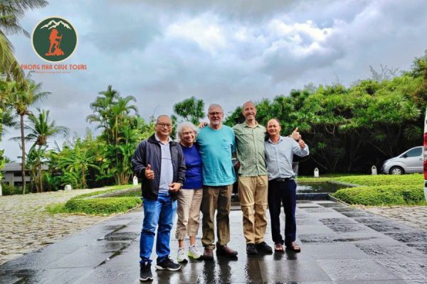 Dong Hoi to Duck Stop Phong Nha Private Car - Phong Nha Cave Tours