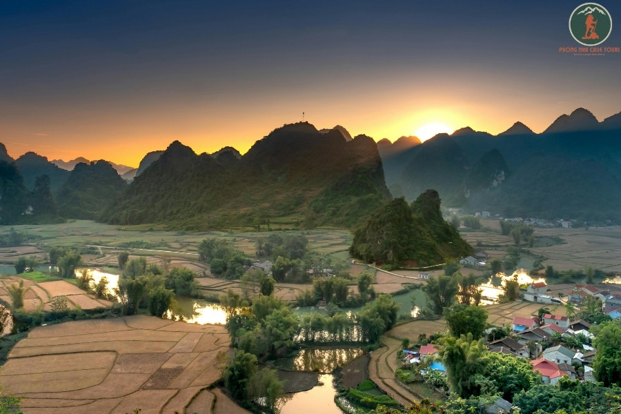 Ninh Binh To Cao Bang Limousine - Phong Nha Cave Tour