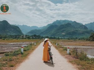 Luxury car Ninh Binh to Mai Chau - Phong Nha Cave Tours