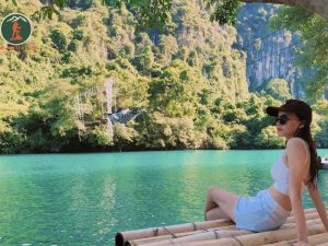 Ninh Binh to Phong Nha limousine - Phong Nha Cave Tours