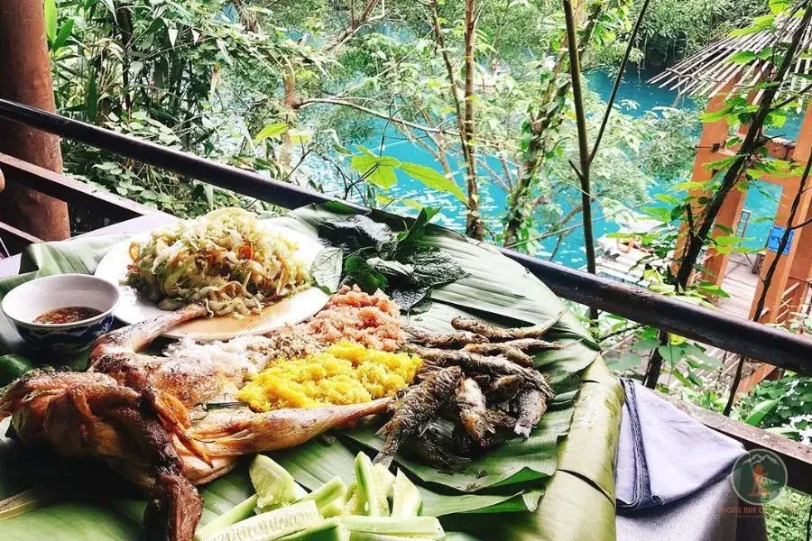 A lunch set at Dark Cave Restaurant at around 6 bucks