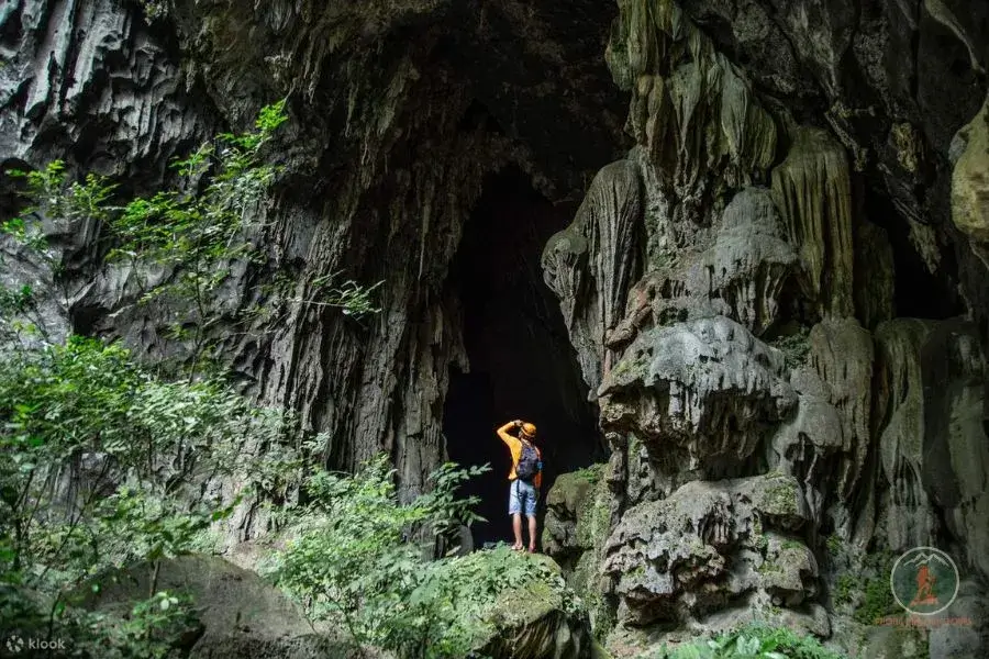 Explore Ma Da Valley and Elephant Cave